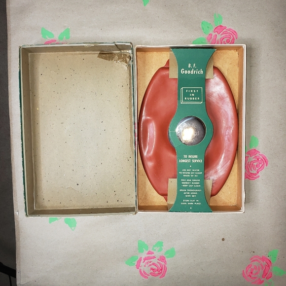 NEW IN BOX VINTAGE BF GOODRICH OVAL ICE (Bag) CAP #29 in the ORIGINAL BOX - Picture 6 of 10